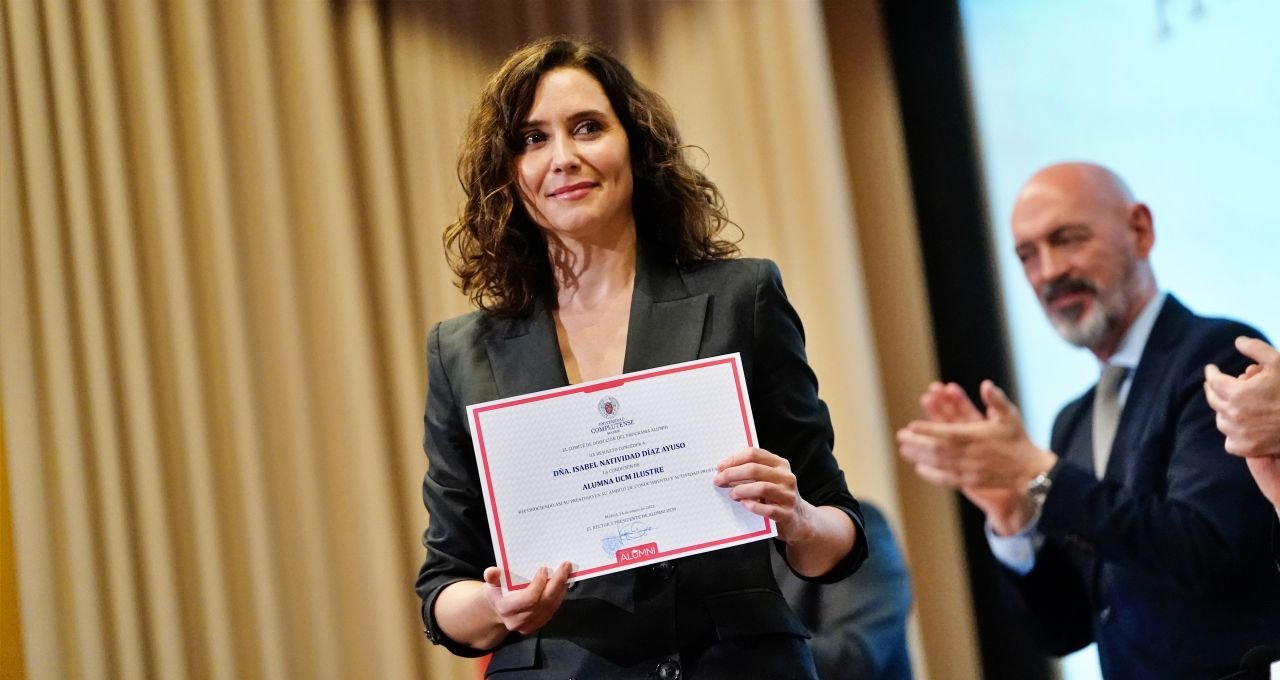 Isabel Díaz Ayuso recibe el reconocimiento como Álumna Ilustre´ de la Universidad Complutense