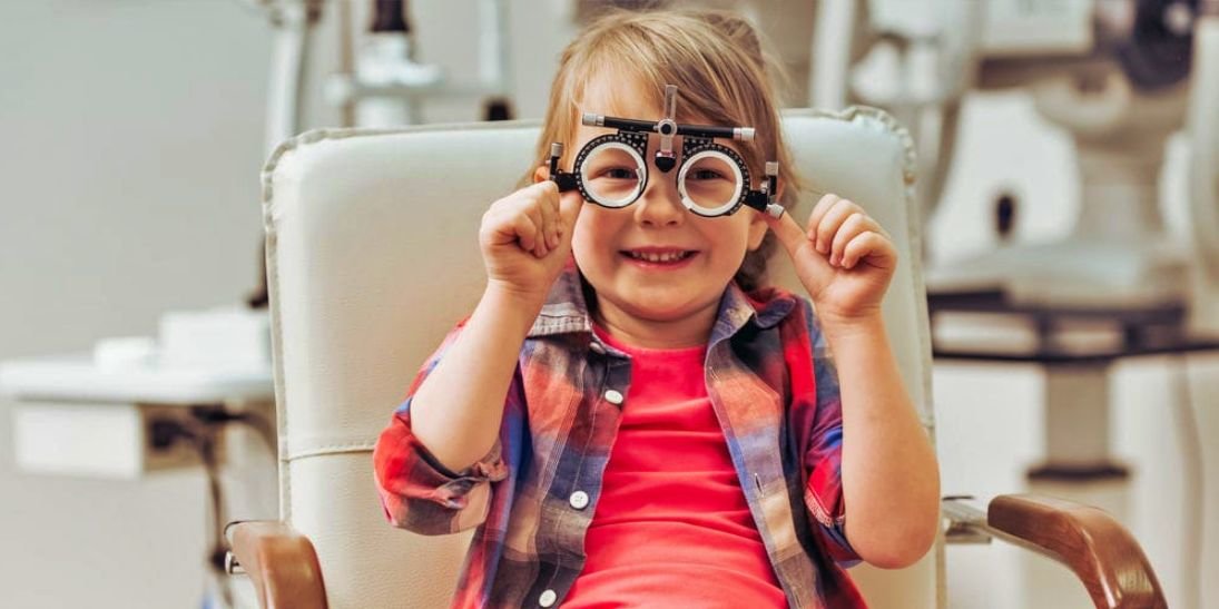 Madrid subvencionará las gafas a los menores de 14 años | Imagen: medicaloptica.es