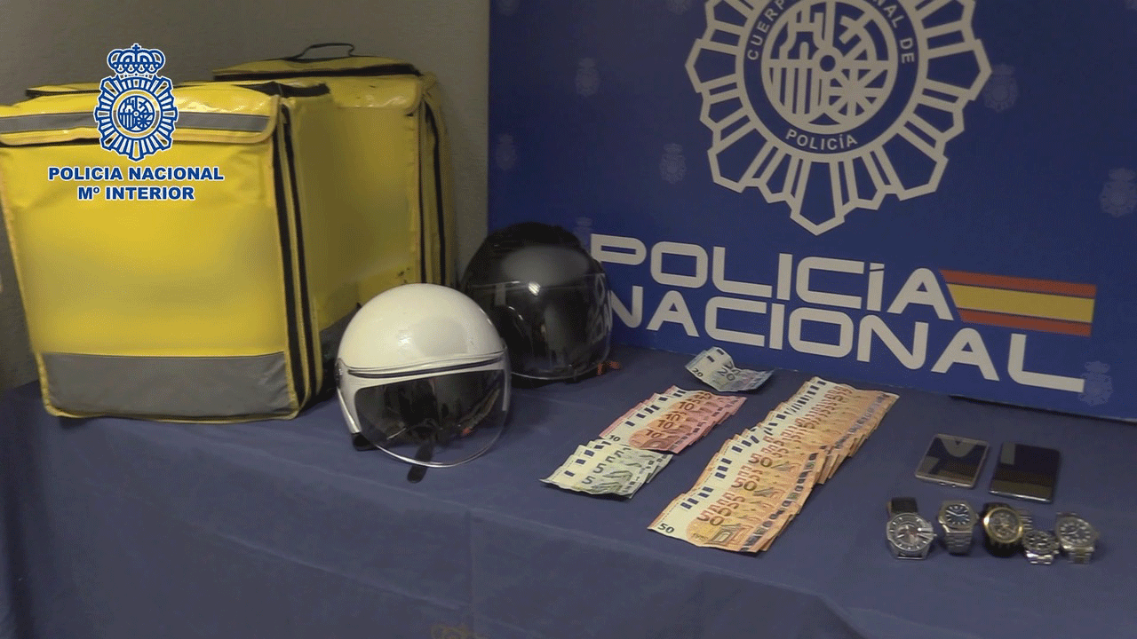 Material incautado por la Policía Nacional al grupo criminal desmantelado