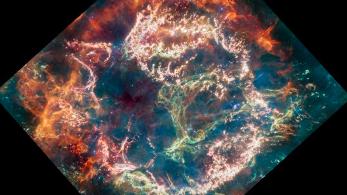 La NASA capta imágenes en mejor resolución de la explosión de una estrella
