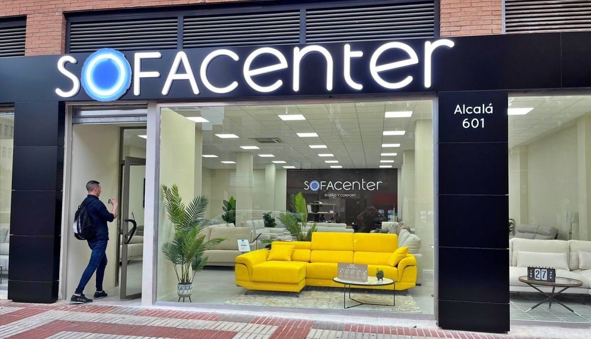 Así es la nueva tienda de Sofá Center en Madrid