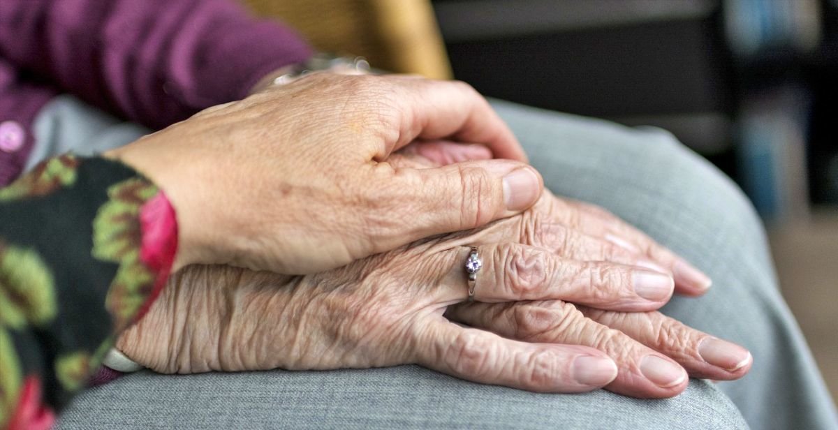 La importancia de un buen servicio de atención domiciliaria para personas mayores