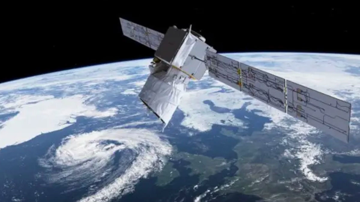 El satélite Aeolus de la Agencia Europea será estrellado contra el mar para evitar futuros problemas de basura espacial