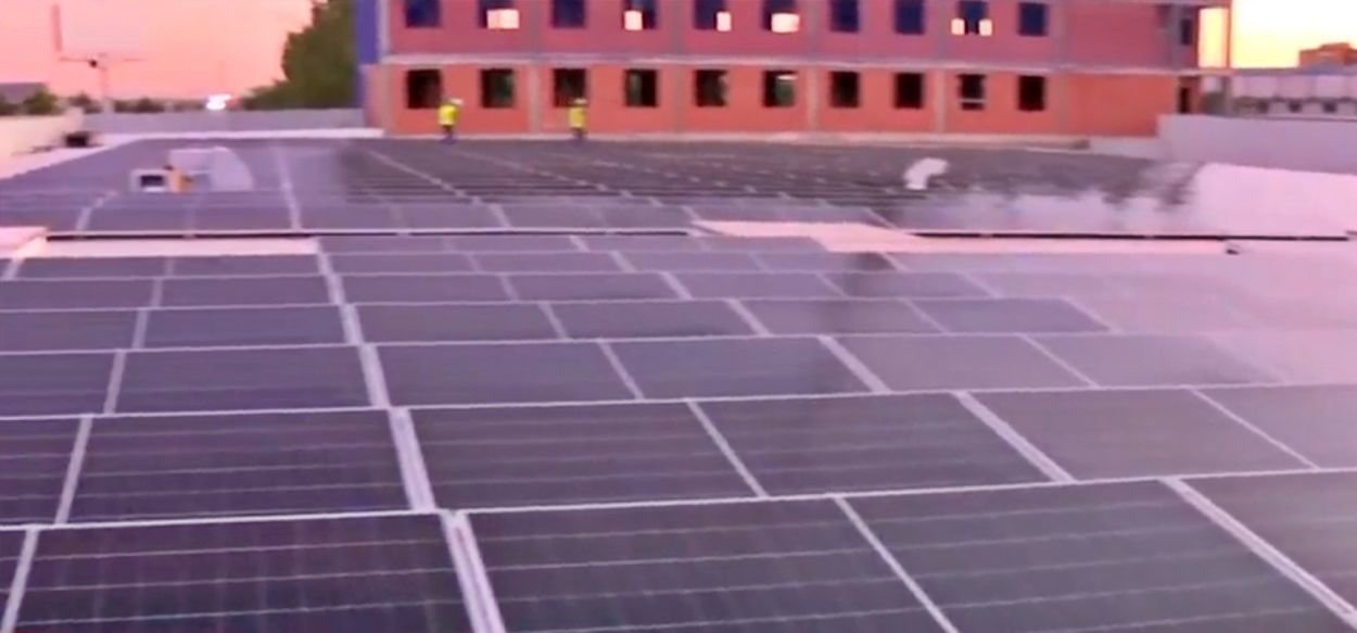 Instalación de 1.500 placas solares en el centro comercial Nexum Retail de Fuenlabrada | TM