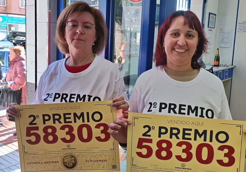 Segundo premio de la lotería de Navidad en la calle Leganés de Fuenlabrada