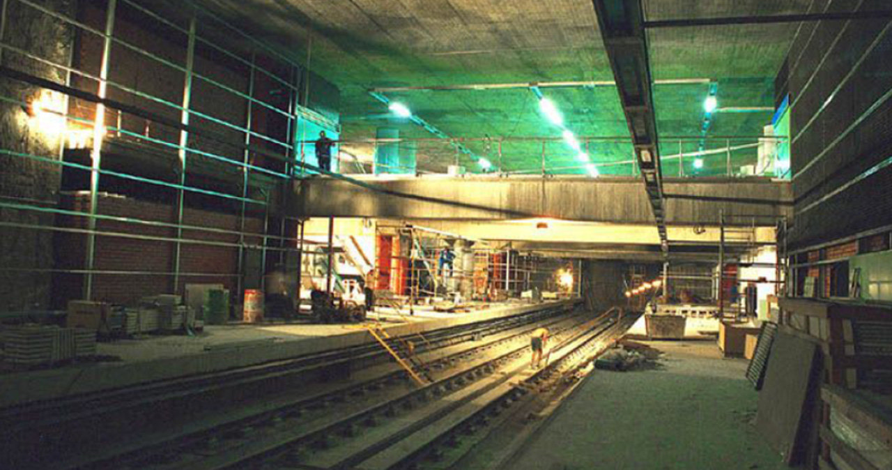 Imagen de las obras de ampliación de la línea 11 de Metro