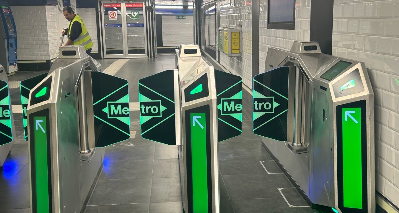Nuevos tornos inteligentes en el Metro de Madrid