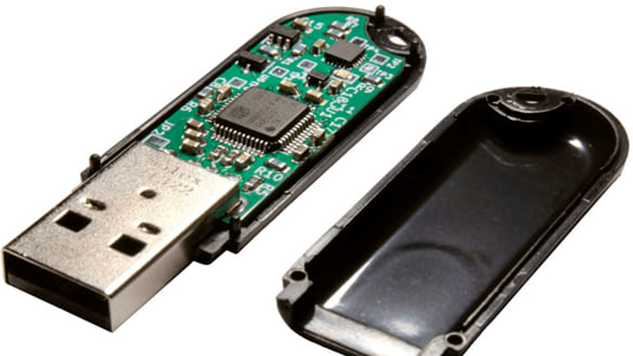 Diseñan un Pen Drive USB que se recalienta hasta destruirse