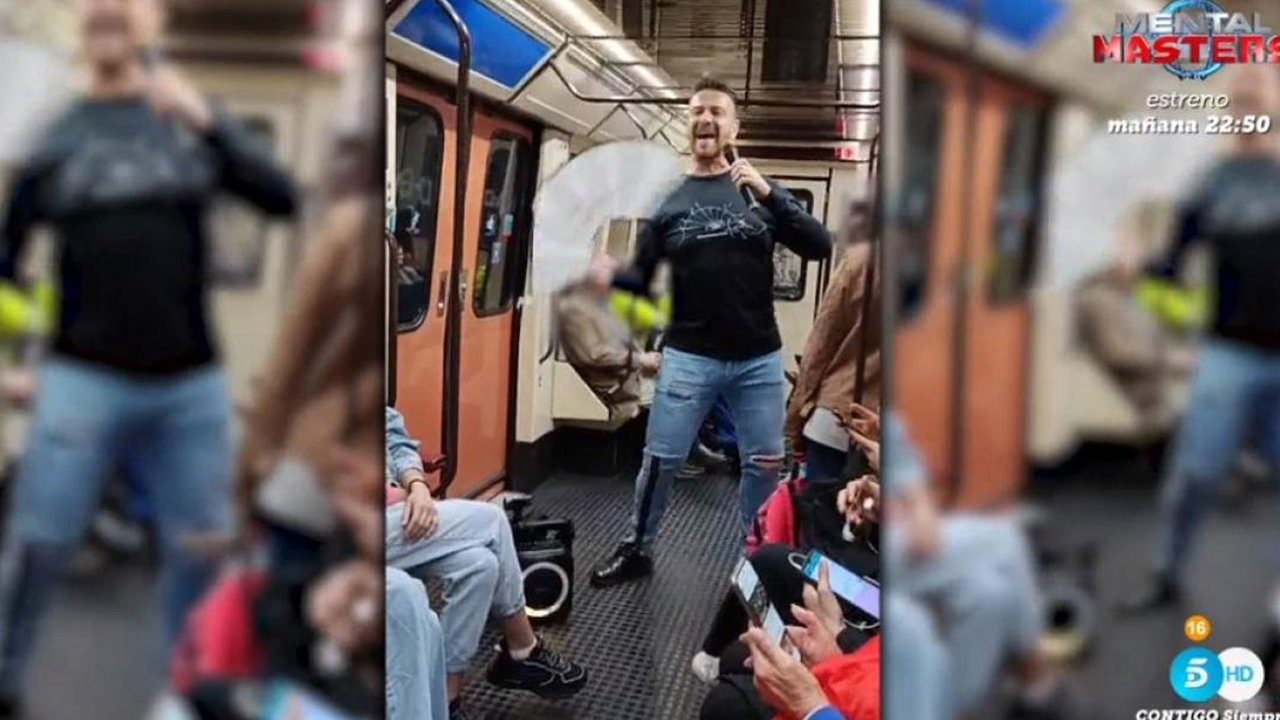 Luis Font, de 'Locomía', cantando en el metro de Madrid para ganar algo de dinero