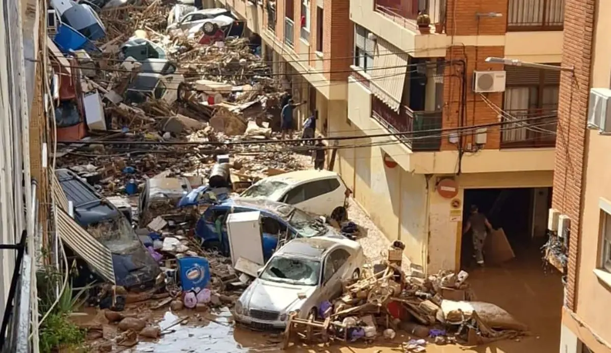 Una calle de Catarroja (Valencia) tras el paso de la Dana | ABC