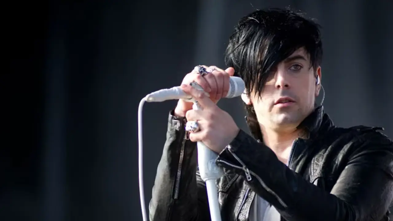 Ian Watkins, en un concierto de Lostprophets, en 2011 | GETTY