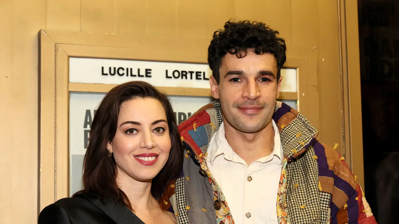 Aubrey Plaza y Chris Abbott esperan su primer hijo | GETTY