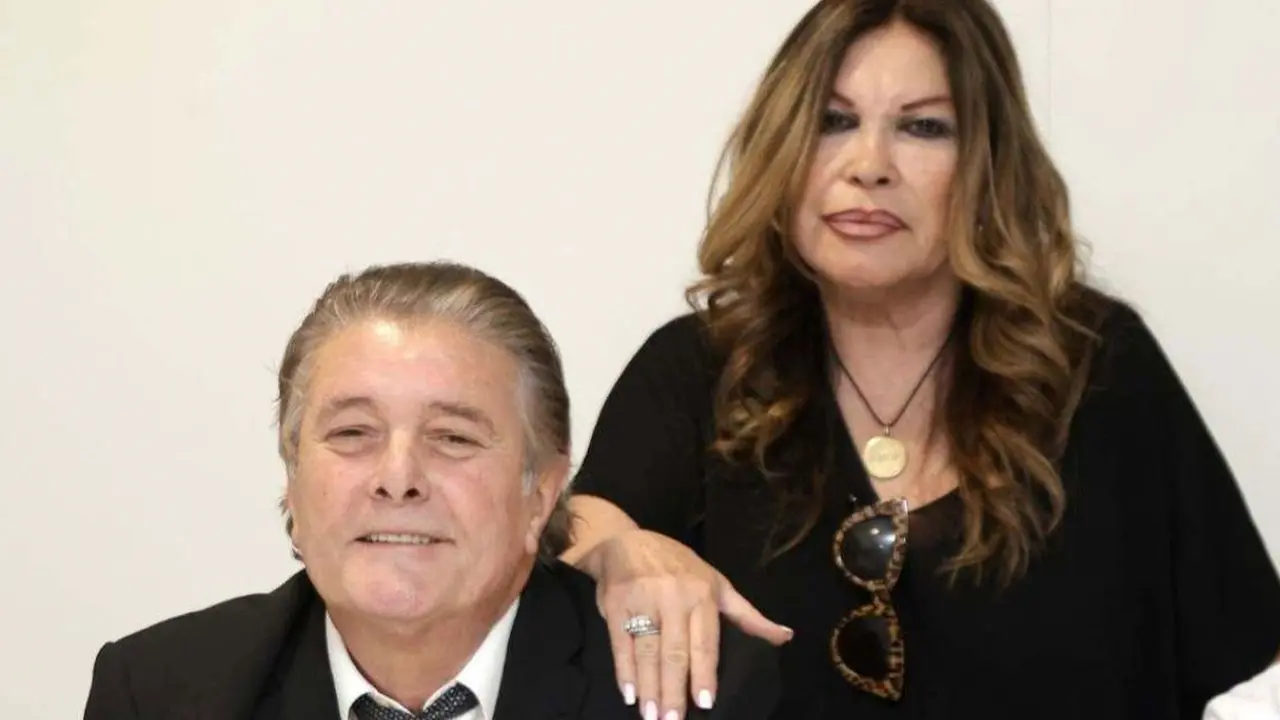 Francisco y Paca Ribes, su mujer | Europa Press
