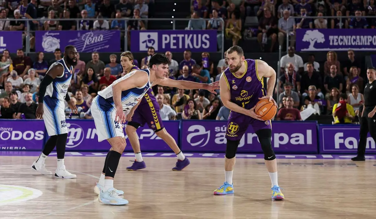 IMAGEN: Palencia Baloncesto
