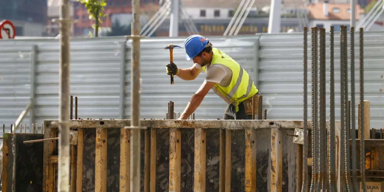 La construcci&oacute;n lidera la creaci&oacute;n de empleo en Madrid | Imagen: Telemadrid