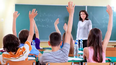 El programa da recursos a familias y docentes para concienciar sobre un estilo de vida saludable | Archivo
