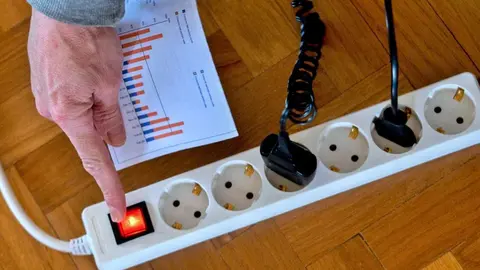 Baja la factura de la luz en enero / Imagen: rtve