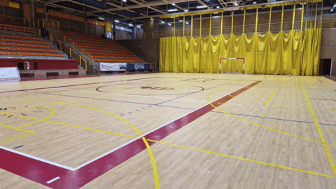Imagen del suelo, ya sustituido, del Polideportivo Los Cantos de Alcorc&oacute;n. Foto: Ayuntamiento de Alcorc&oacute;n