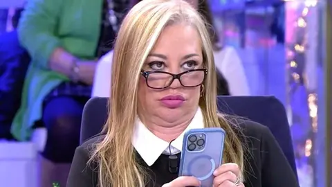 Bel&eacute;n Esteban en un programa de 'S&aacute;lvame' | Mediaset