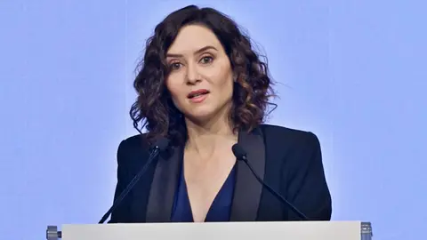 Isabel D&iacute;az Ayuso defiende la igualdad de mujeres y hombres por m&eacute;ritos y no por cuotas