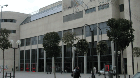 Fachada del Centro Cultural Villa de M&oacute;stoles