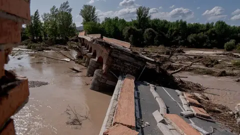 Imagen del puente destrozado por la DANA en Aldea del Fresno