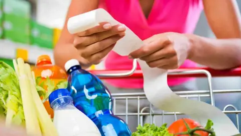 Consejos para ahorrar en la cesta de la compra