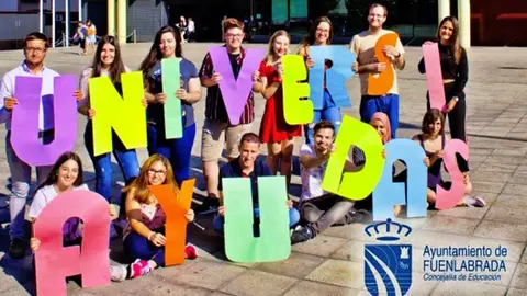Las Universiayudas ofrecen un plus de dinero para que puedan estudiar los universitarios | Archivo