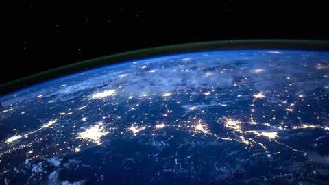 La colisi&oacute;n entre Gaia y Theia di&oacute; origen a lo que conocemos hoy como La Luna y La Tierra actuales