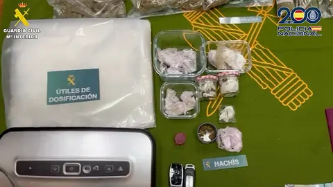 Material estupefaciente incautado por Polic&iacute;a Nacional y Guardia Civil