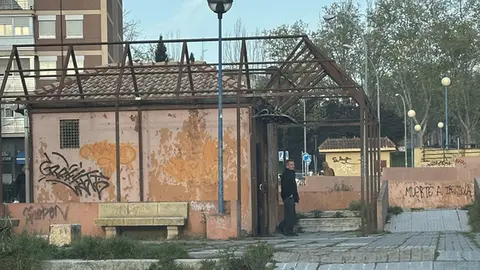 Imagen de uno de los aparacamientos que ser&aacute;n remodelados