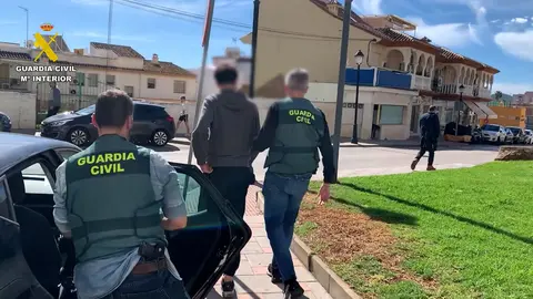 Imagen de una de las detenciones de la Guardia Civl
