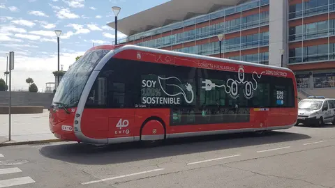 Imagen de uno de los nuevos autobuses el&eacute;ctricos de la EMTF