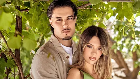 Alejandra Rubio (derecha) y Carlo Costanzia (izquierda) | Revista &iexcl;Hola!