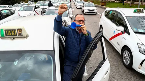 Los taxistas llevan a&ntilde;os preocupados por su seguridad | RTVE