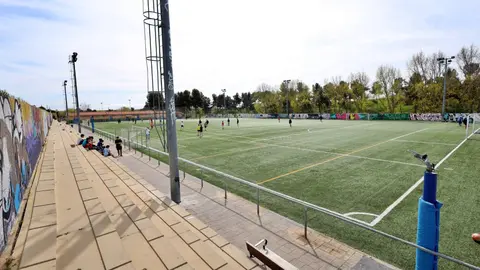 Los campos de futbol de la Aldehuela en Fuenlabrada, objeto del robo de los cables de alumbrado