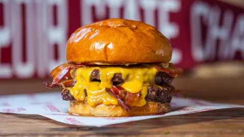 La hamburgueser&iacute;a valenciana se hace con el primer puesto | Hundred Burguers