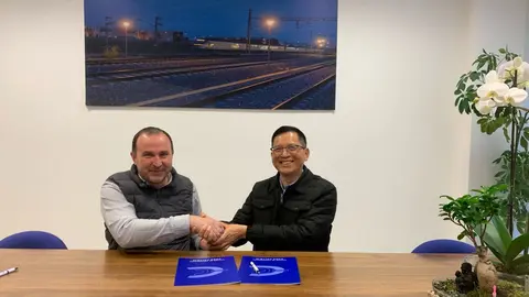 Javier P&eacute;rez, Presidente del Consejo Rector de la Entidad Cobo Calleja en la firma del convenio del Punto Limpio