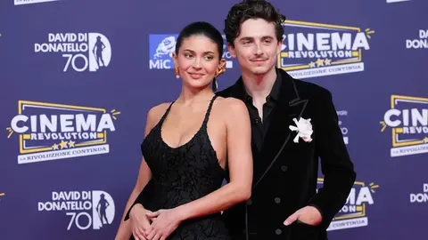 Kylie Jenner y Timoth&eacute;e Chalamet derrochan complicidad en su primer posado juntos | GETTY Images