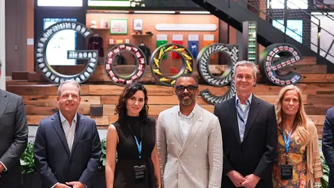 La presidenta Ayuso ha visitado las instalaciones de Google | CAM