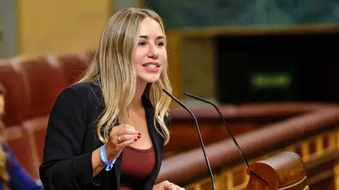 Noelia Nuñez durante una reciente intervenci&oacute;n en el Congreso de los Diputados