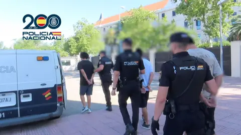 Algunos de los detenidos de esta macroperaci&oacute;n en la zona sur | CNP