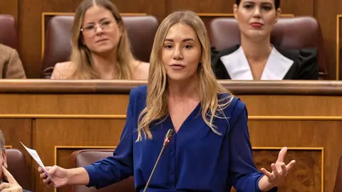 Noelia Nuñez en el Congreso | Agencias