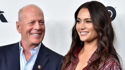 Bruce Willis y Emma Heming Willis en un evento | GETTY