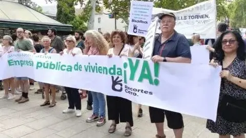 Concentraci&oacute;n por una empresa pública de vivienda