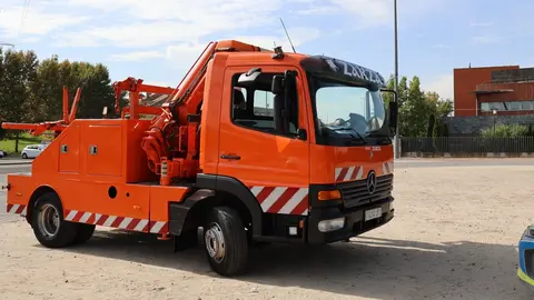 Nueva gr&uacute;a a servicio municipal | Ayto. de Arroyomolinos