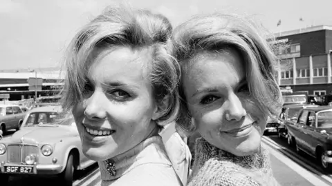 Las gemelas Kessler: "Nacimos juntas y queremos morir juntas" | Mirrorpix