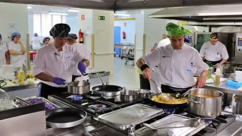 Cuatro hospitales madrile&ntilde;os competir&aacute;n por el mejor men&uacute; navide&ntilde;o 2025