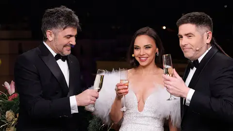 Chenoa y Estopa, deslumbrantes en las Campanadas de 2025 | RTVE
