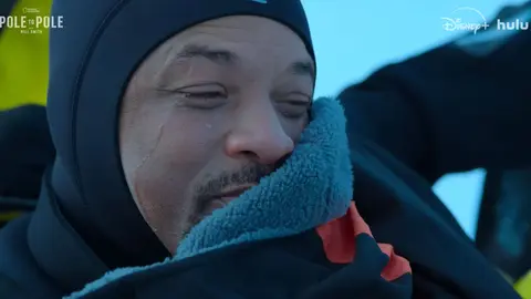 Will Smith tras ser rescatado del agua | Disney